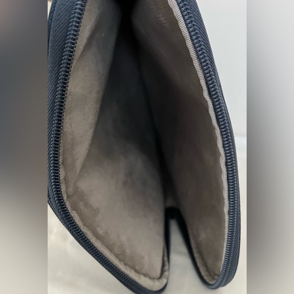 NWOT MoKo Blue Tablet Sleeve Bag, Fits 9”- 11” Devices, Waterproof Polyester - Picture 9 of 13